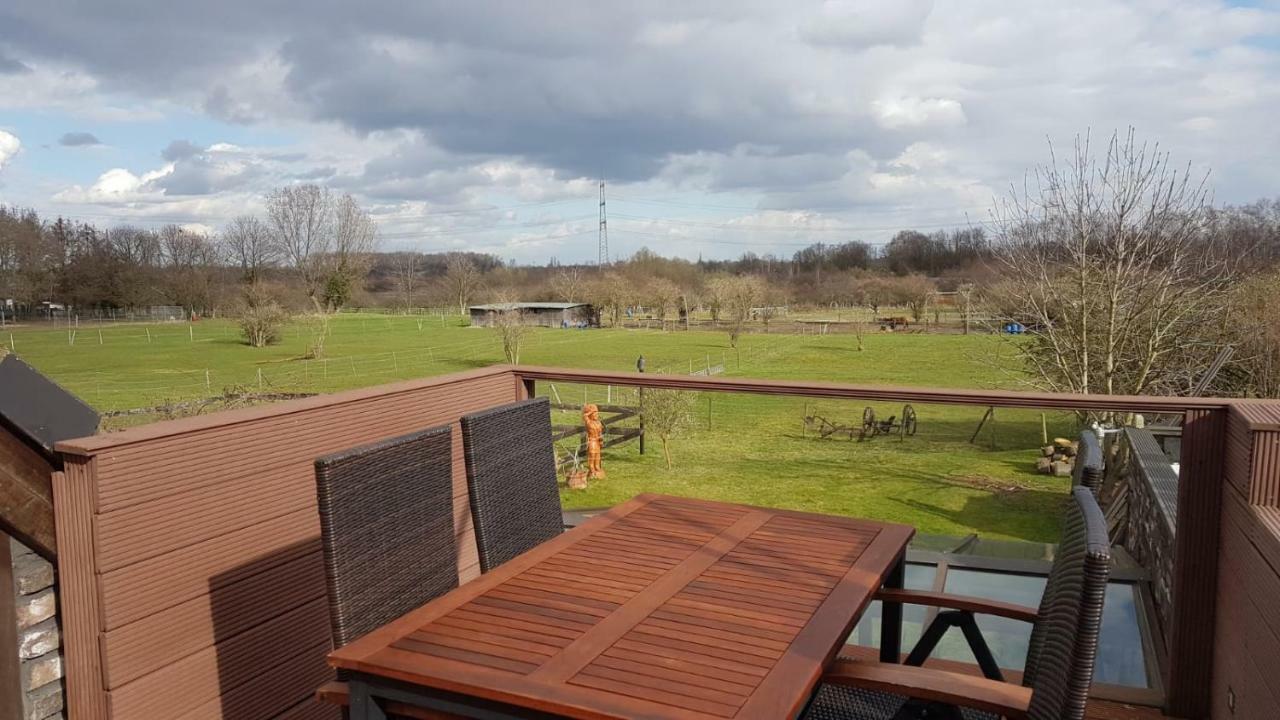 Muehlenberger Ponyhof Appartement Duisburg Buitenkant foto