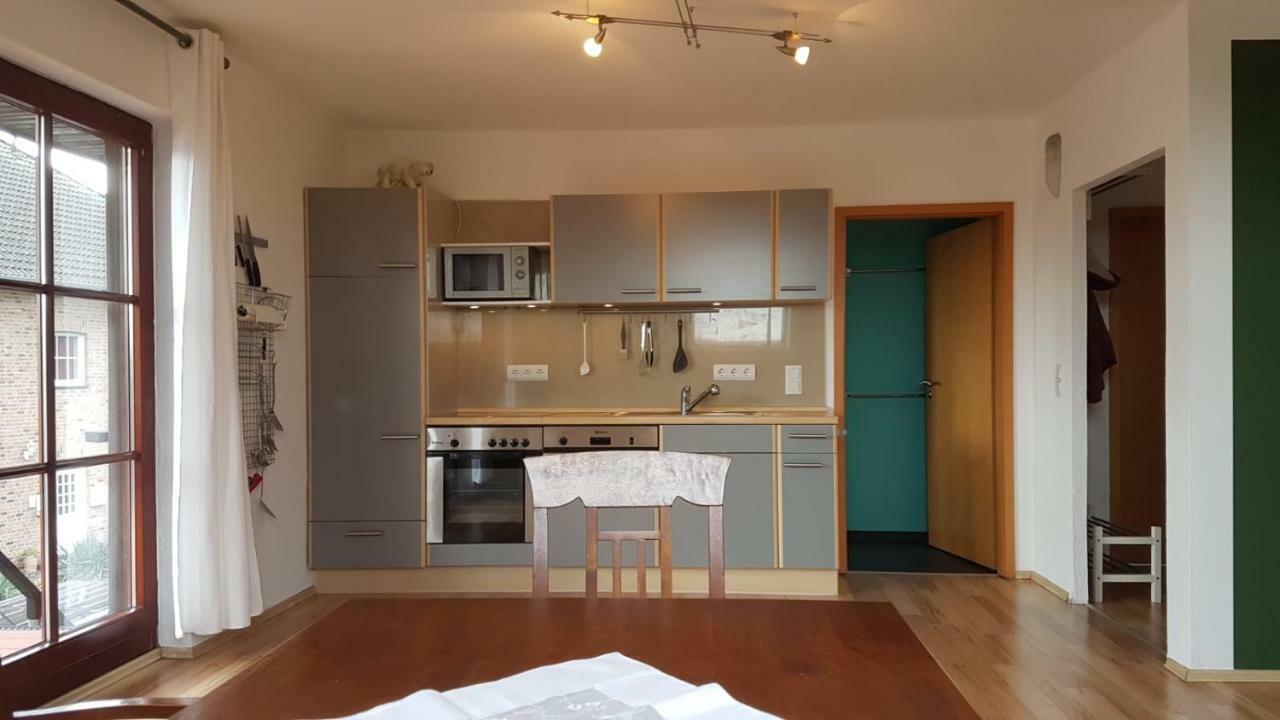 Muehlenberger Ponyhof Appartement Duisburg Buitenkant foto